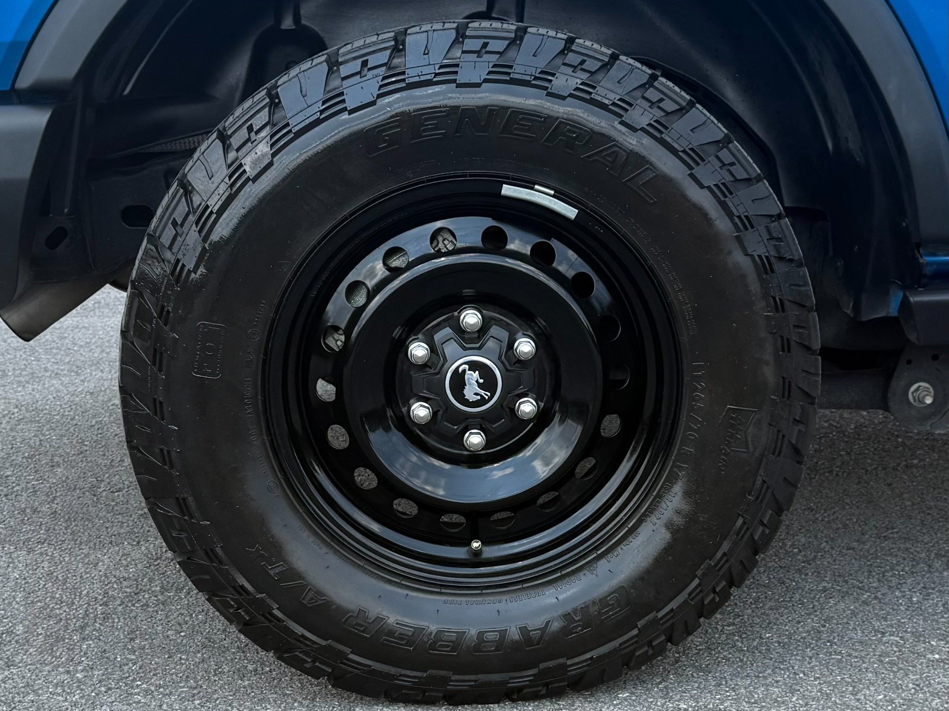 Used 2022 Ford Bronco Black Diamond AWD/4WD image 38