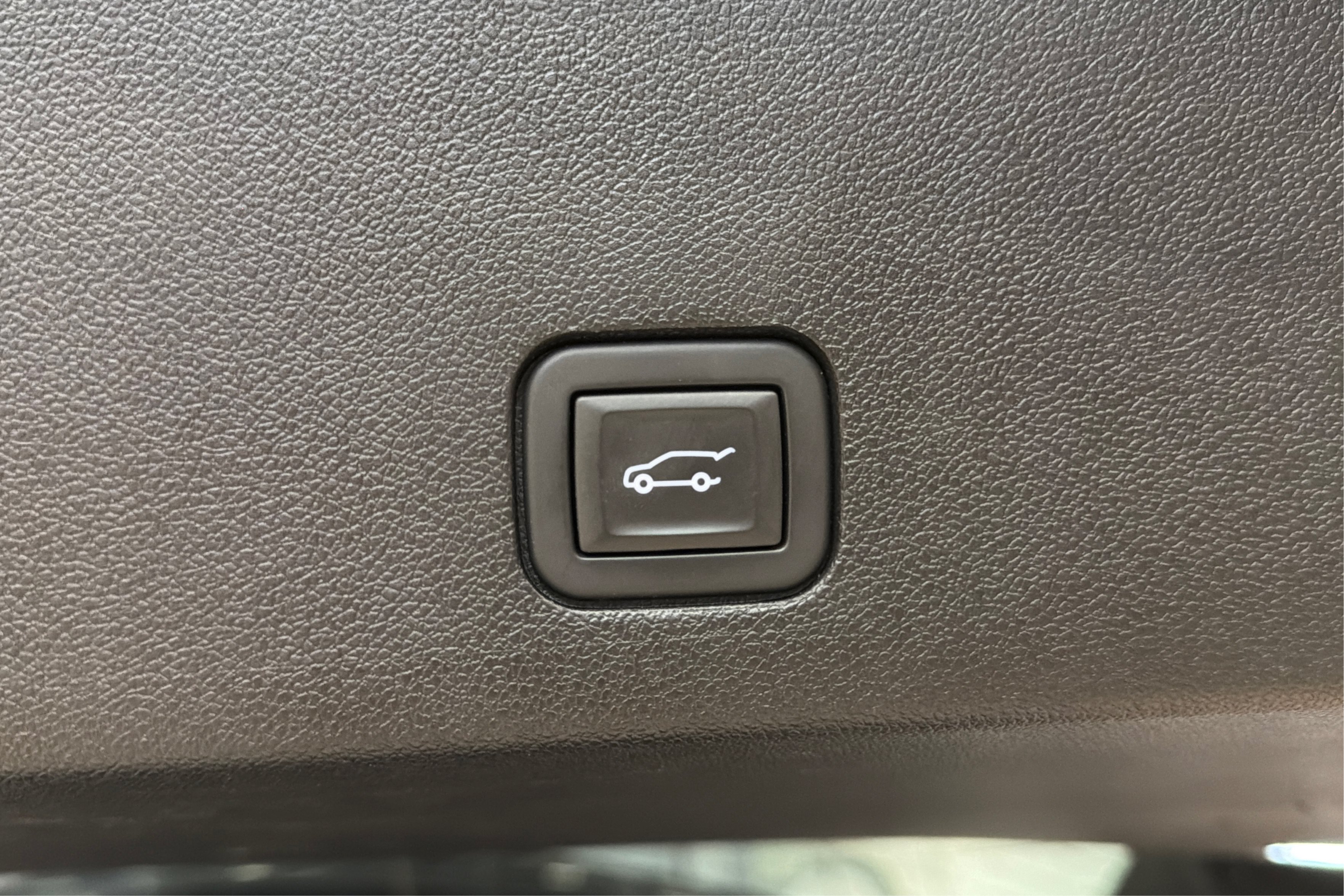 Used 2022 Cadillac XT6 Luxury AWD/4WD image 48