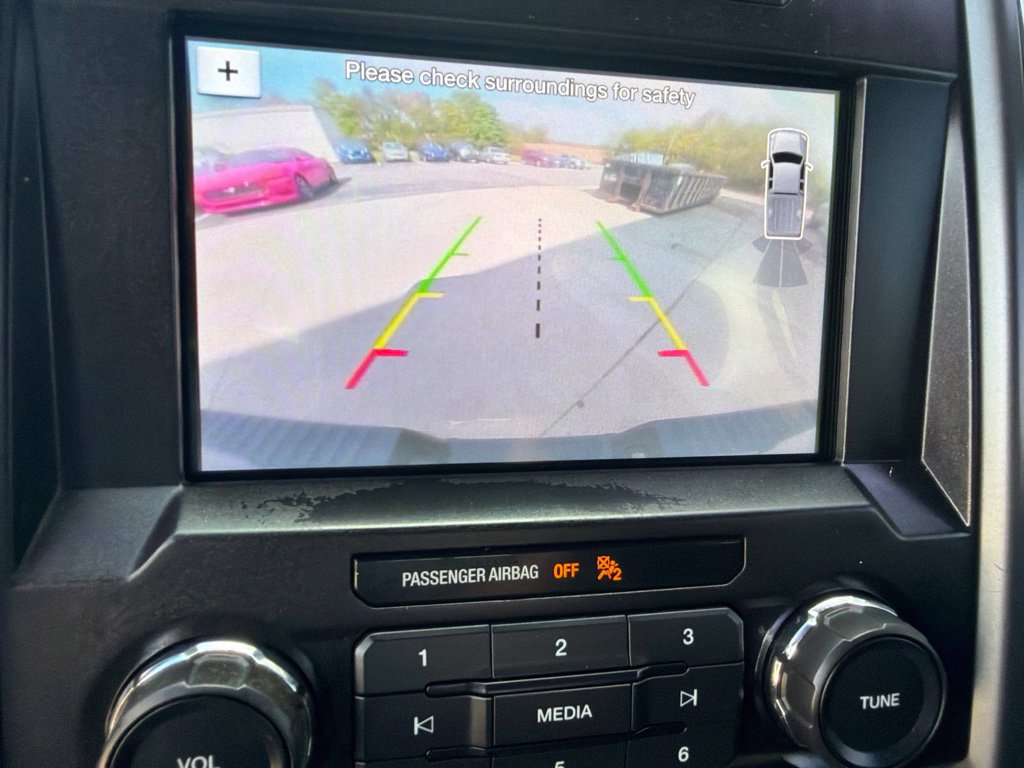 Used 2018 Ford F150 XLT w/ Equipment Group 302A Luxury AWD/4WD image 18