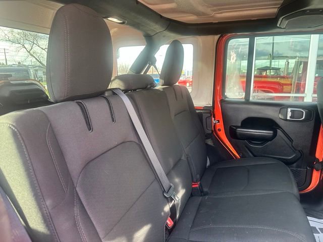 Used 2023 Jeep Wrangler Unlimited w/ Cold Weather Group image 11