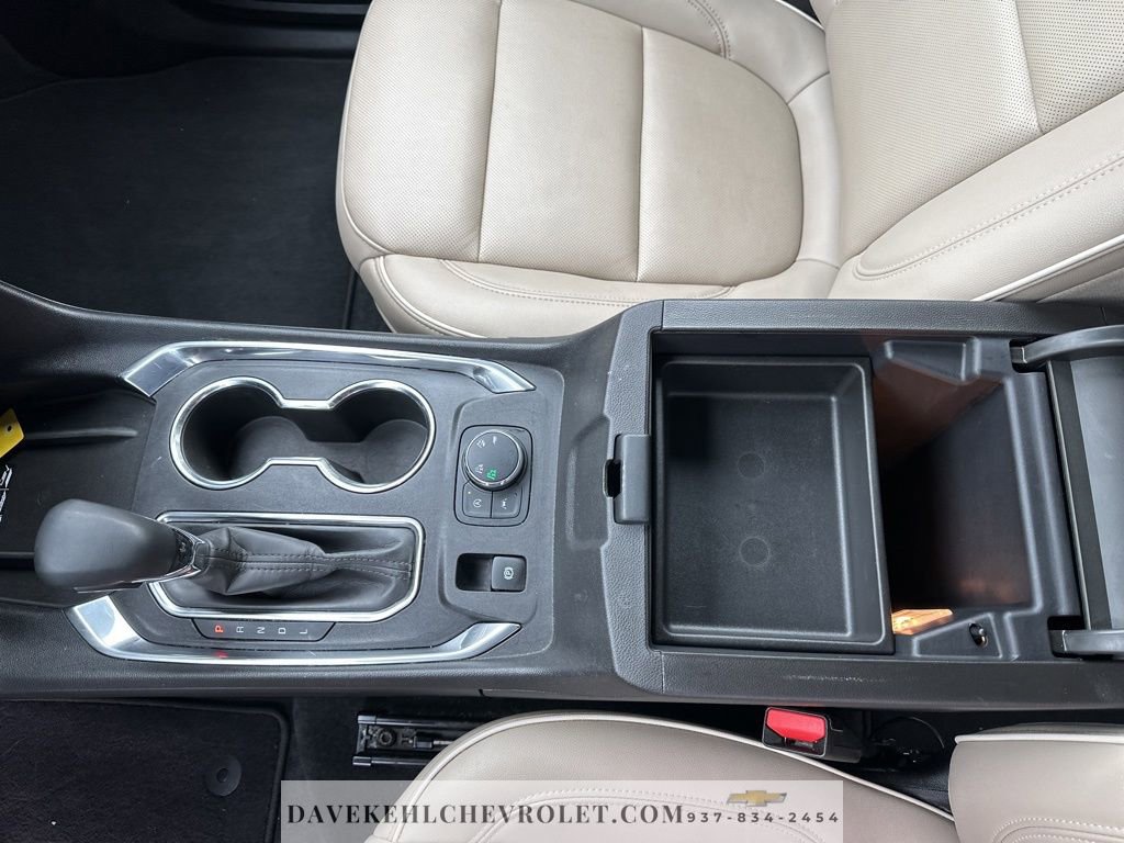 Used 2023 Chevrolet Traverse Premier image 16