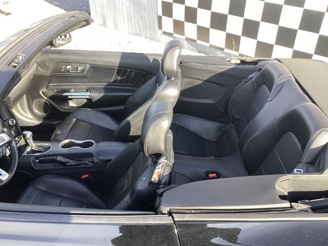 Used 2021 Ford Mustang Premium image 26