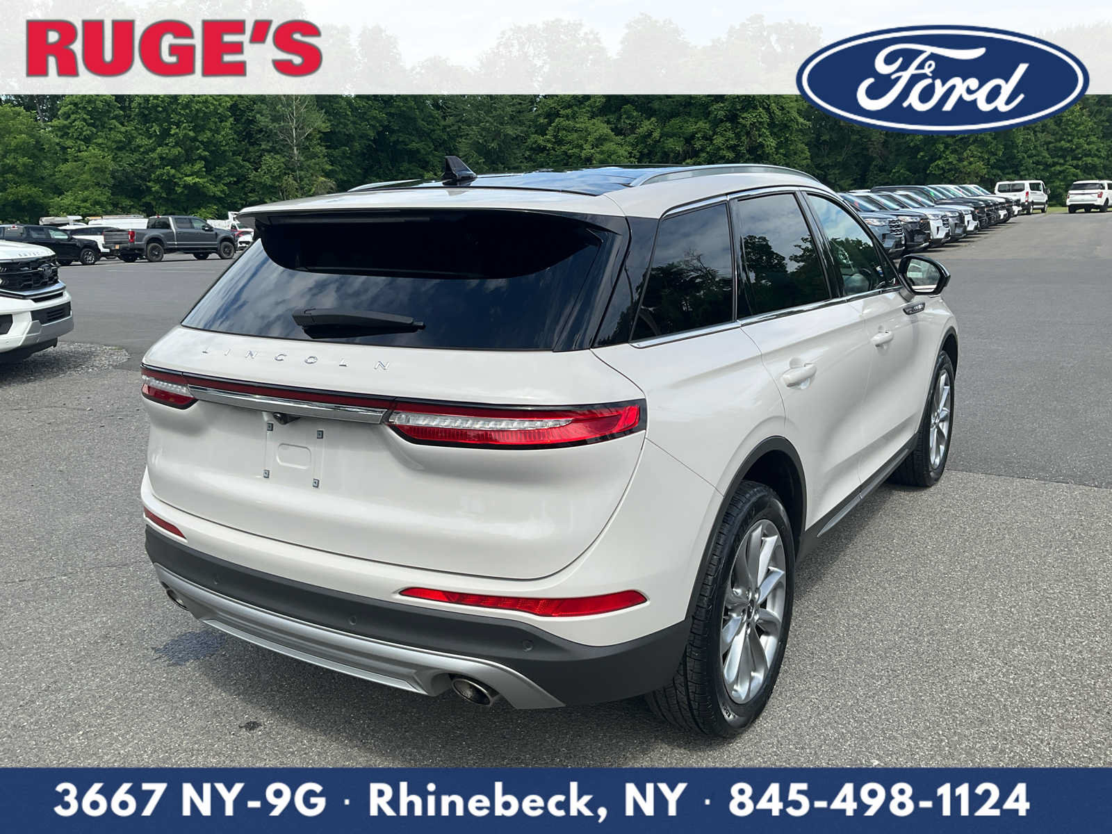 Used 2022 Lincoln Corsair AWD w/ Premium Package image 7