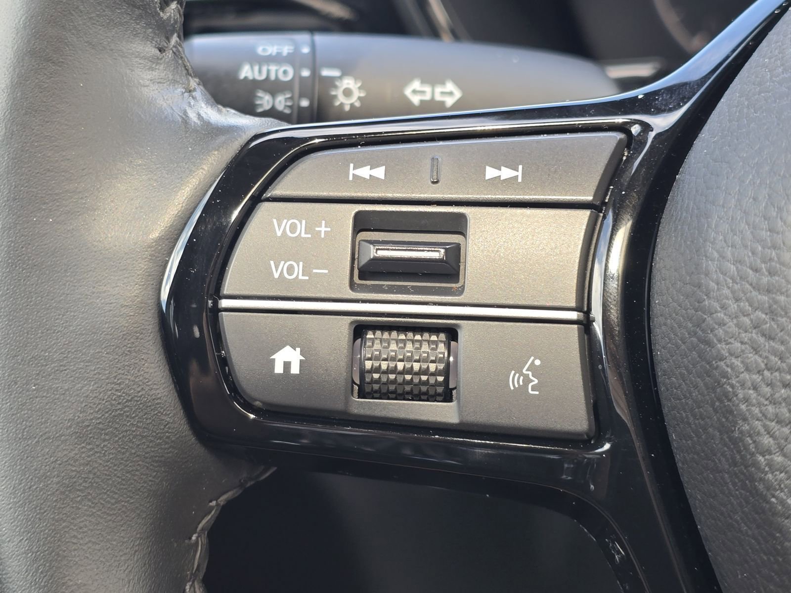 Used 2024 Honda CR-V EX-L image 27