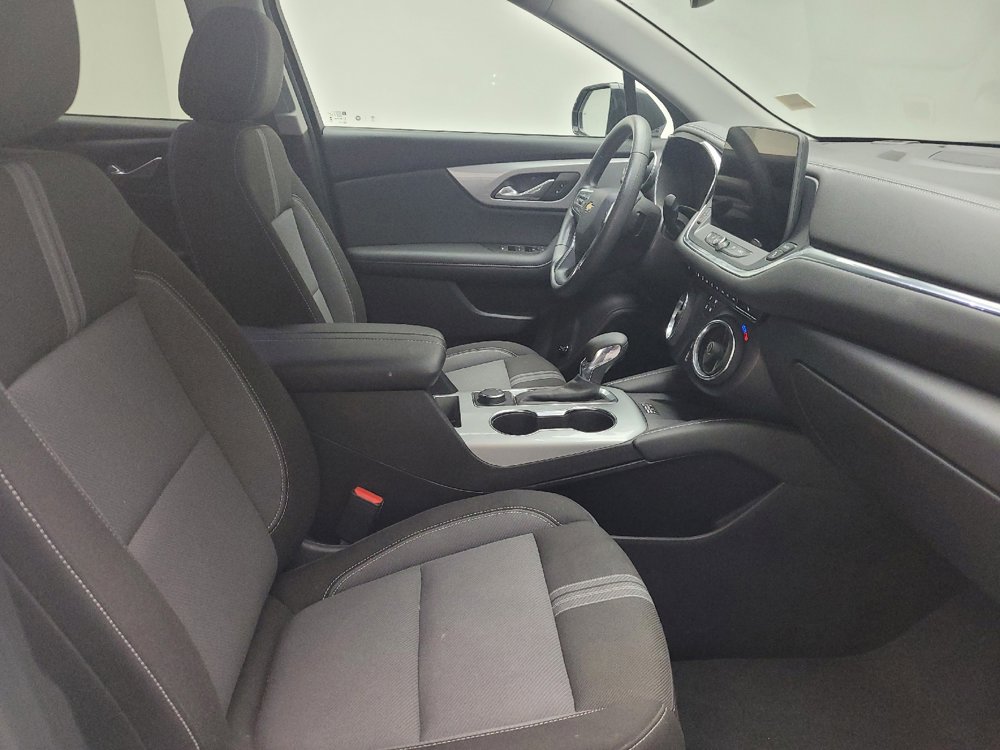 Used 2024 Chevrolet Blazer LT w/ Convenience Package FWD image 21