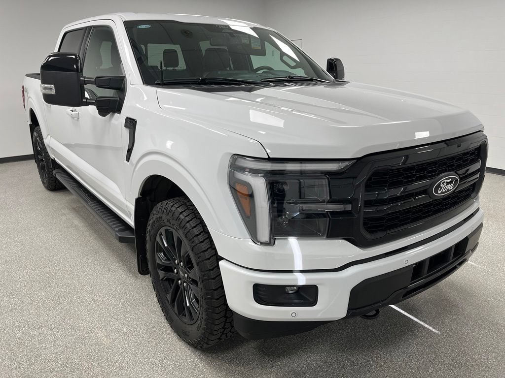 Used 2025 Ford F150 Lariat AWD/4WD image 2