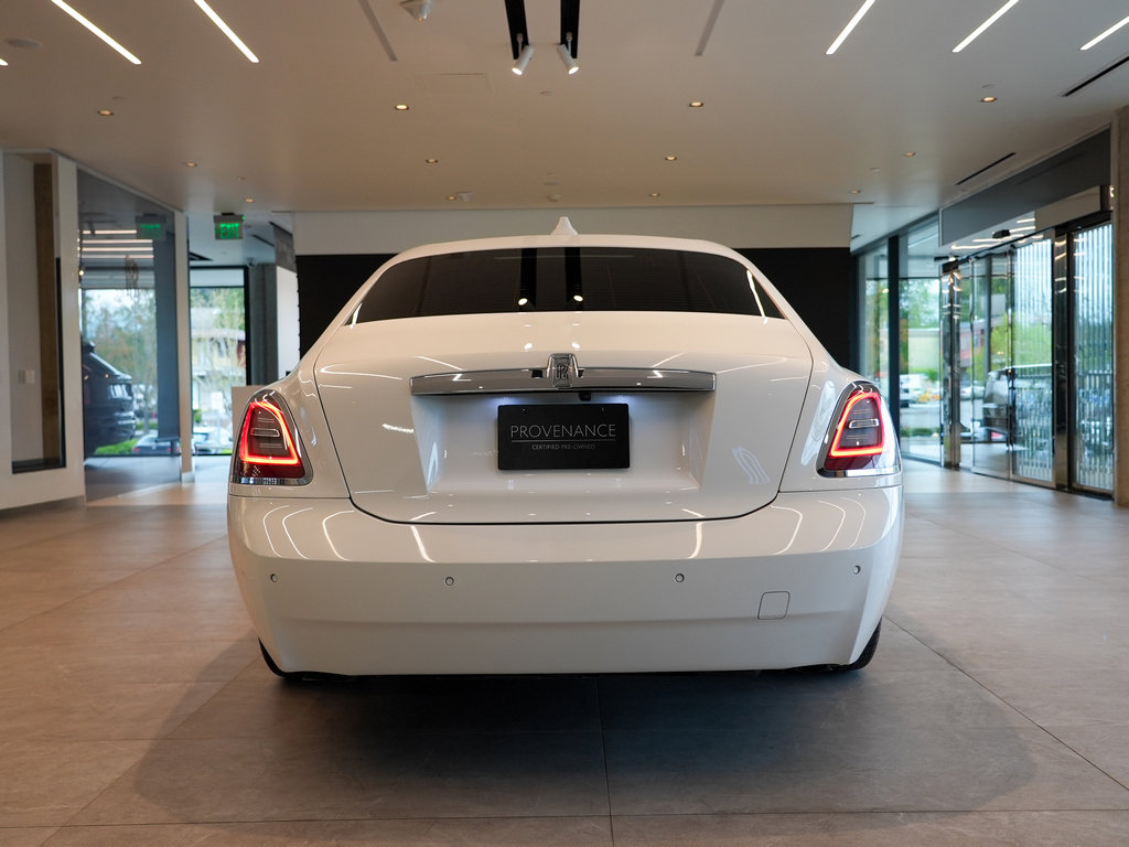 Certified 2022 Rolls-Royce Ghost image 6