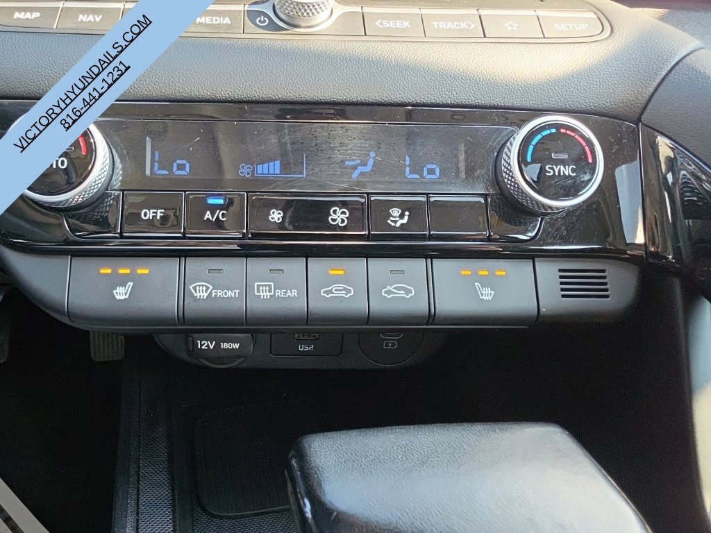 Used 2025 Hyundai Elantra SEL FWD image 18