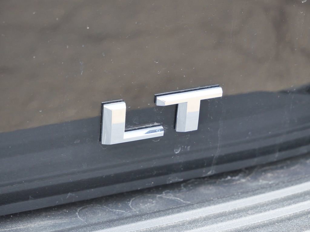 Used 2023 Chevrolet Tahoe LT w/ LT Signature Package image 22