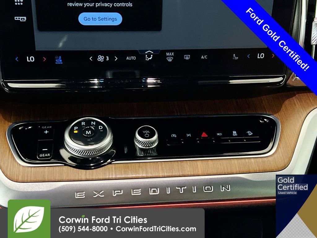 Certified 2025 Ford Expedition Max King Ranch image 9