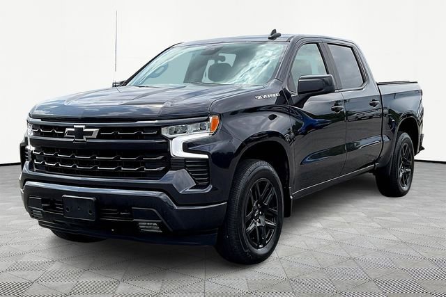 Used 2024 Chevrolet Silverado 1500 RST image 3