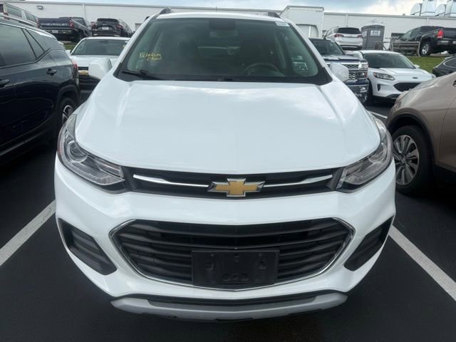 Used 2018 Chevrolet Trax LT w/ LT Convenience Package FWD image 4