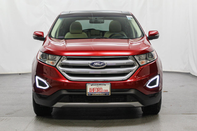 Certified 2018 Ford Edge SEL w/ Equipment Group 201A AWD/4WD image 3