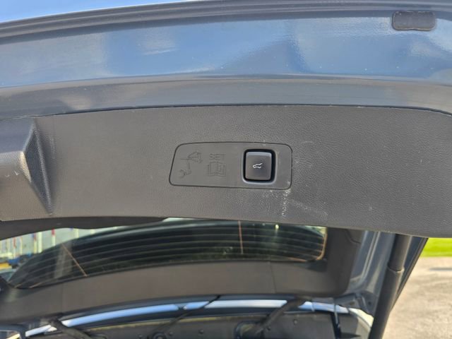 Used 2023 Lincoln Corsair AWD w/ Equipment Group 101A image 14