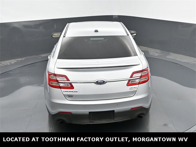 Used 2018 Ford Taurus SHO w/ Driver Assist Package image 28