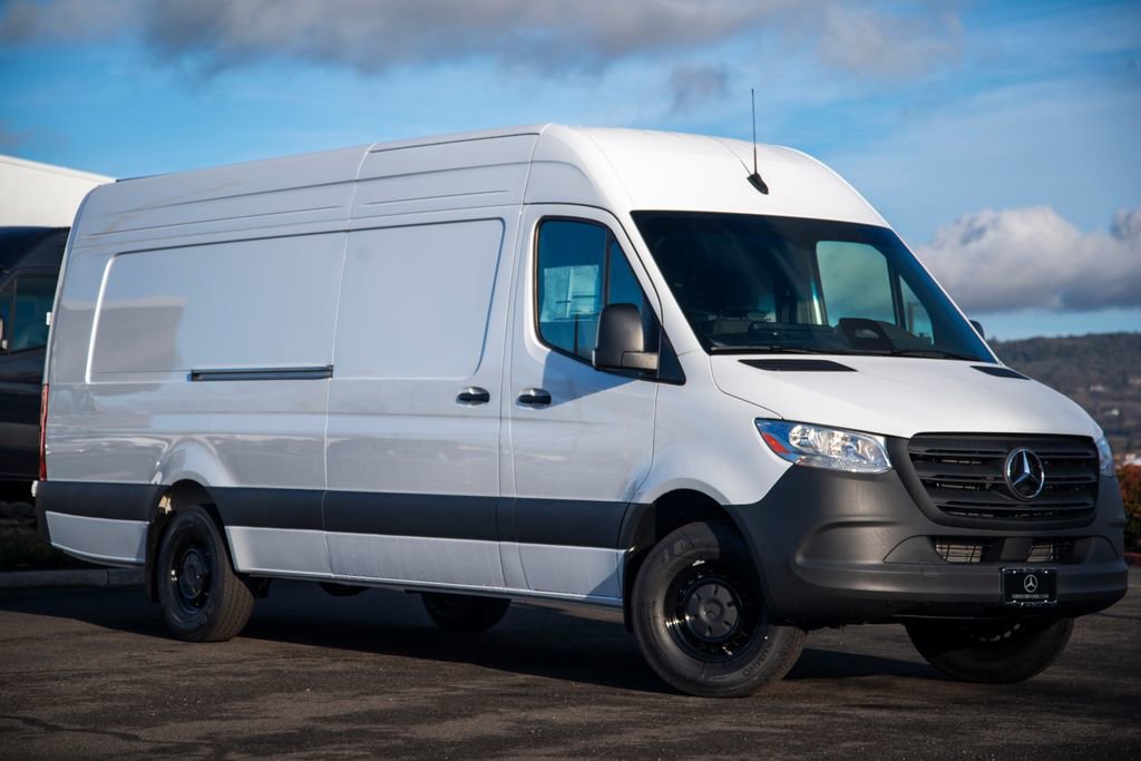 New 2026 Mercedes-Benz Sprinter 2500 image 3