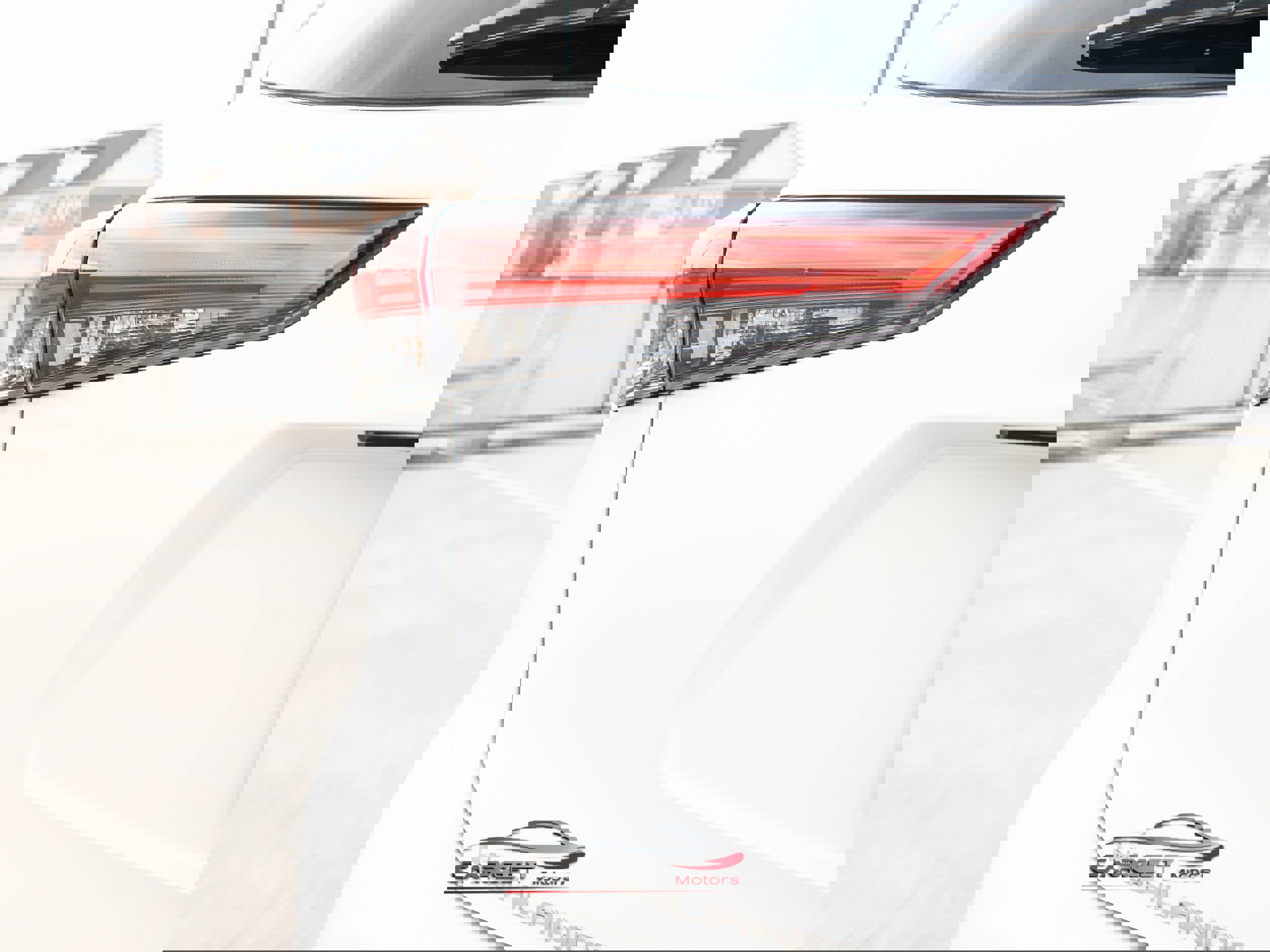 Used 2021 Toyota Highlander XLE image 47