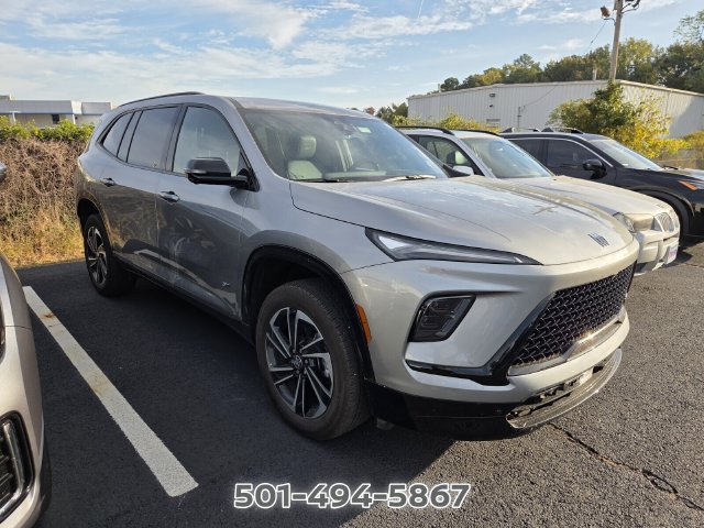 Used 2026 Buick Enclave Sport Touring FWD image 3