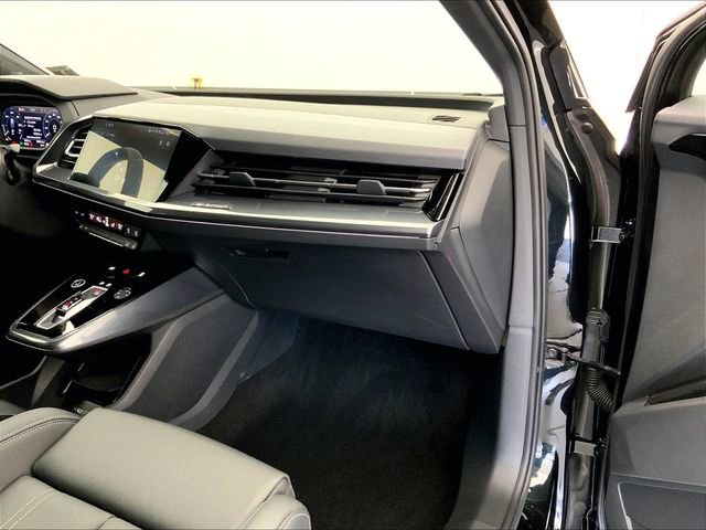 Certified 2025 Audi Q4 e-tron Premium Plus w/ Premium Plus image 21