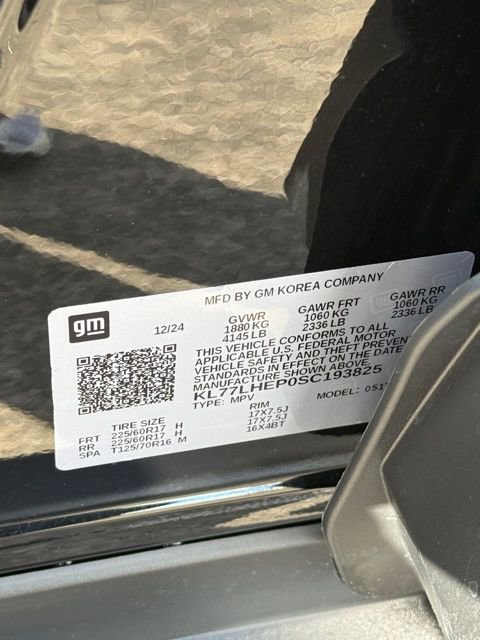 Used 2025 Chevrolet Trax LT FWD image 31