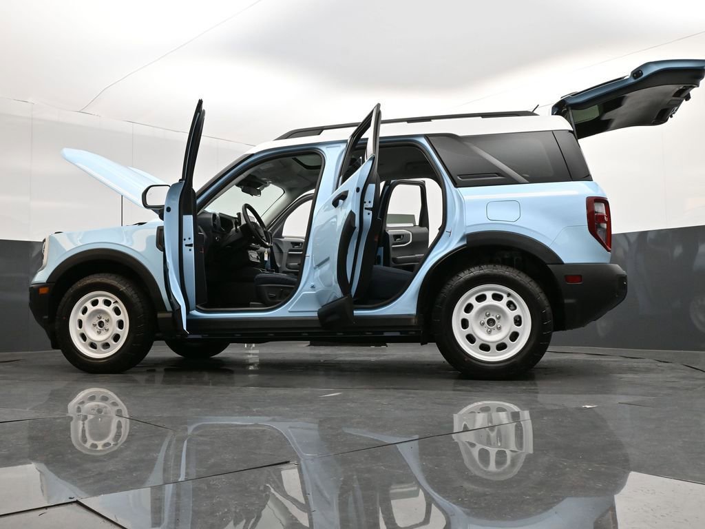 New 2025 Ford Bronco Sport Heritage w/ Convenience Package AWD/4WD image 33