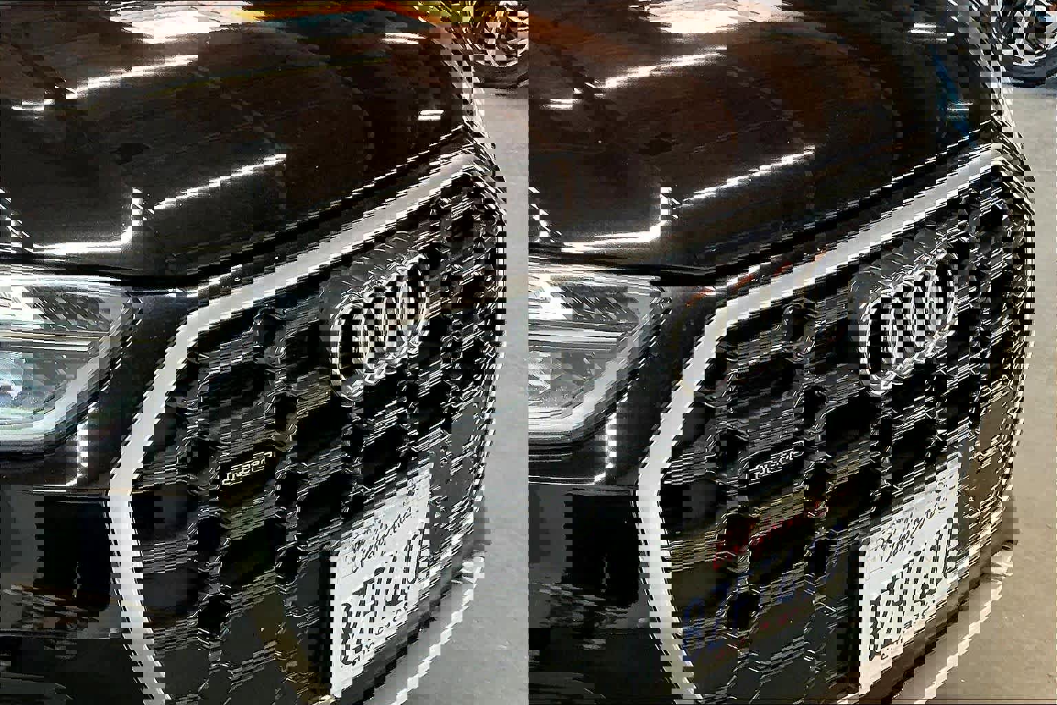 Used 2022 Audi Q5 e Premium w/ Convenience Package image 32