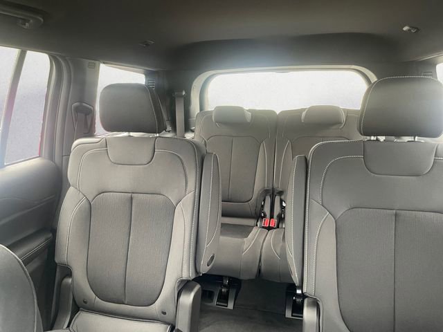 New 2025 Jeep Grand Cherokee L Laredo w/ Luxury Tech Group I image 13