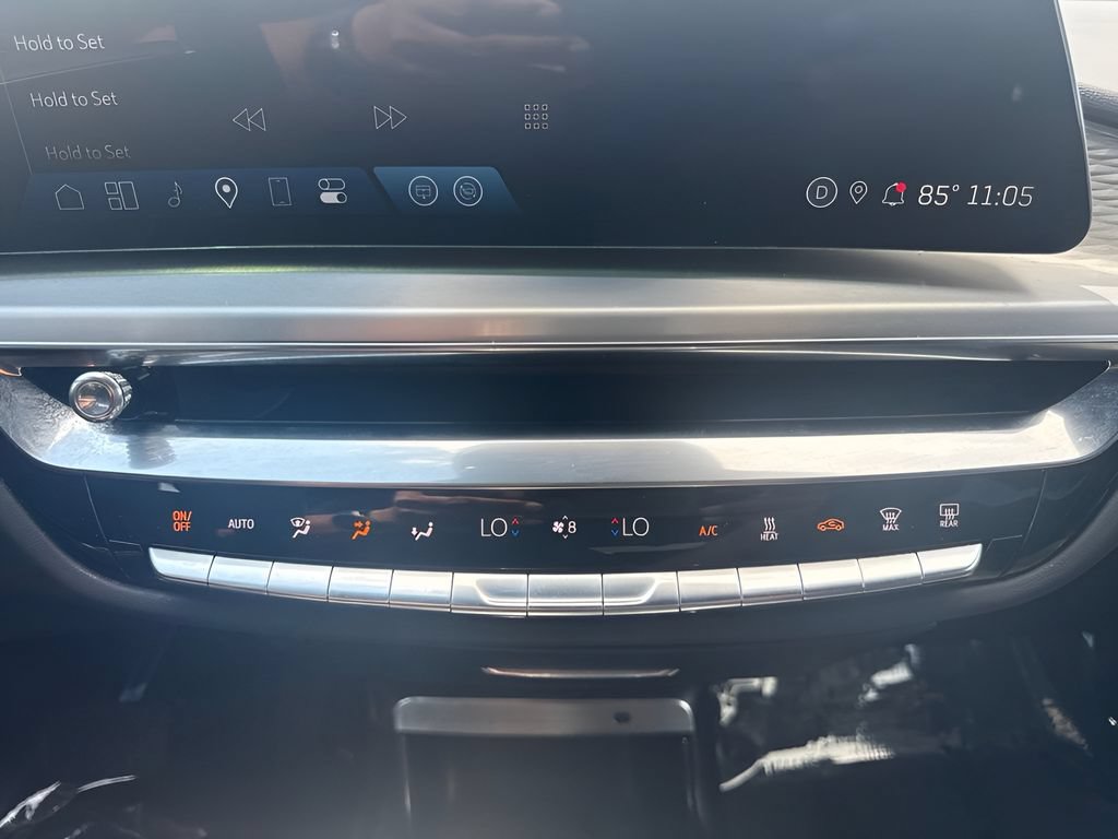 Used 2024 Cadillac Lyriq Luxury w/ LPO, Floor Liner Package AWD/4WD image 10