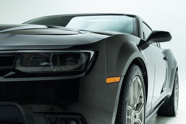 Used 2015 Chevrolet Camaro SS w/ RS Package image 11