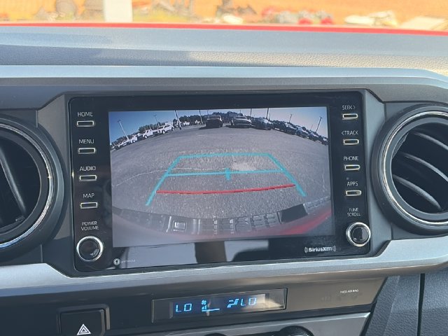 Used 2021 Toyota Tacoma SR5 AWD/4WD image 19