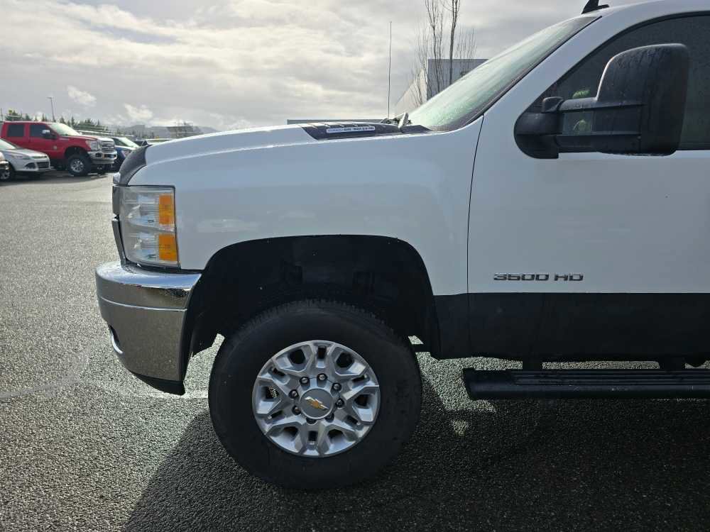 Used 2011 Chevrolet Silverado 3500 LTZ image 18