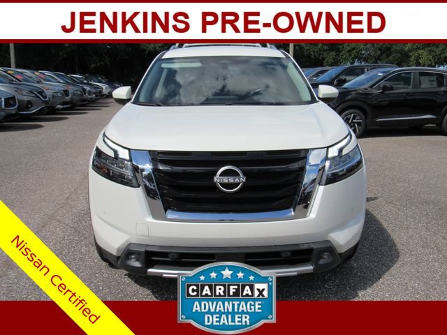 Certified 2022 Nissan Pathfinder SL FWD image 9