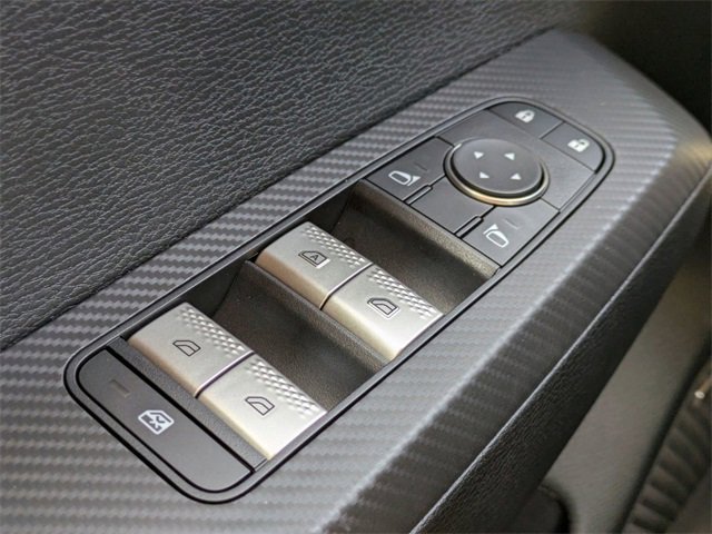 New 2025 Mitsubishi Outlander ES image 24