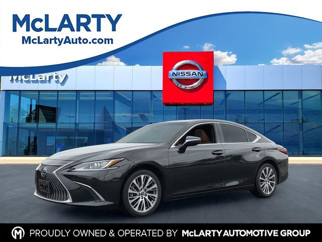 Used 2021 Lexus ES 300h w/ Premium Package