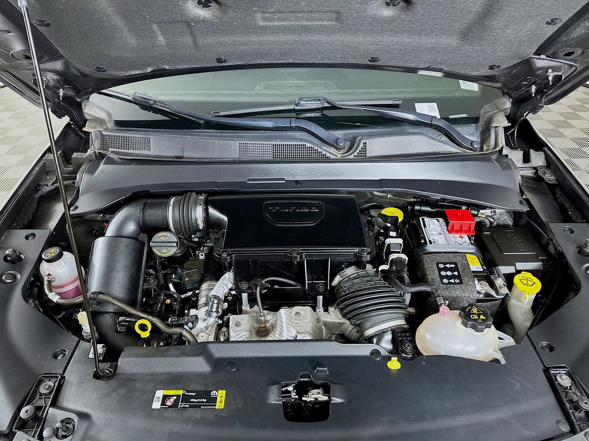 Used 2023 Jeep Compass Latitude image 31