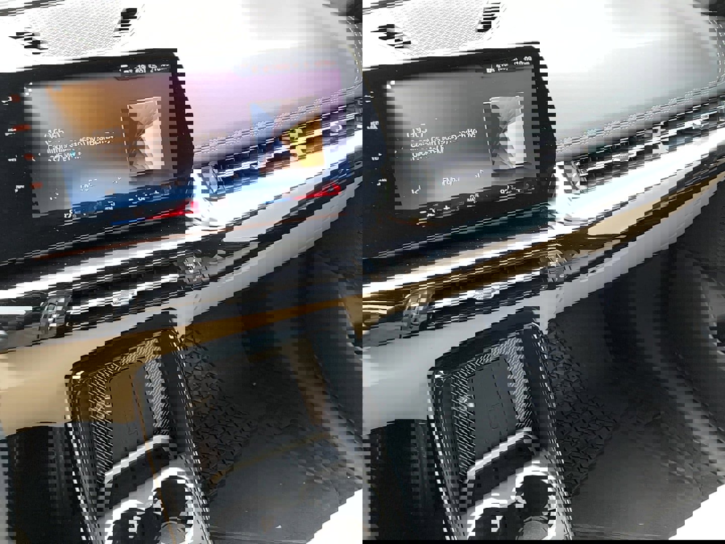 Certified 2023 BMW X1 xDrive28i w/ Premium Package image 11