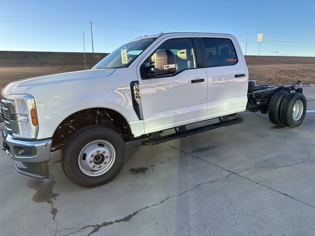 New 2026 Ford F350 XL w/ XL Chrome Package image 8