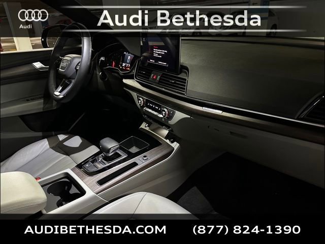Used 2023 Audi Q5 2.0T Premium image 11
