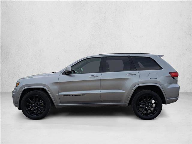 Used 2021 Jeep Grand Cherokee Laredo X AWD/4WD image 9