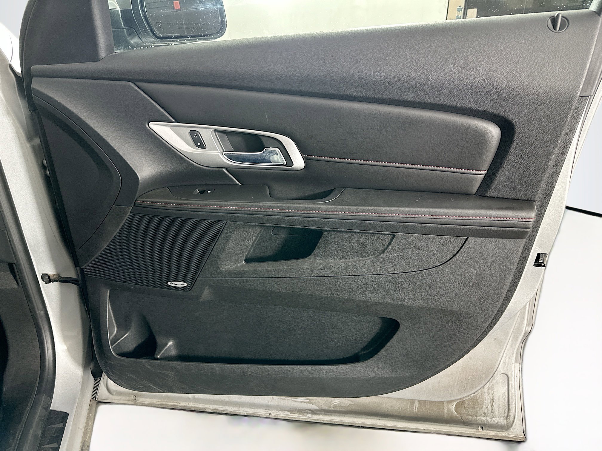 Used 2013 GMC Terrain SLE w/ Chrome Package FWD image 29