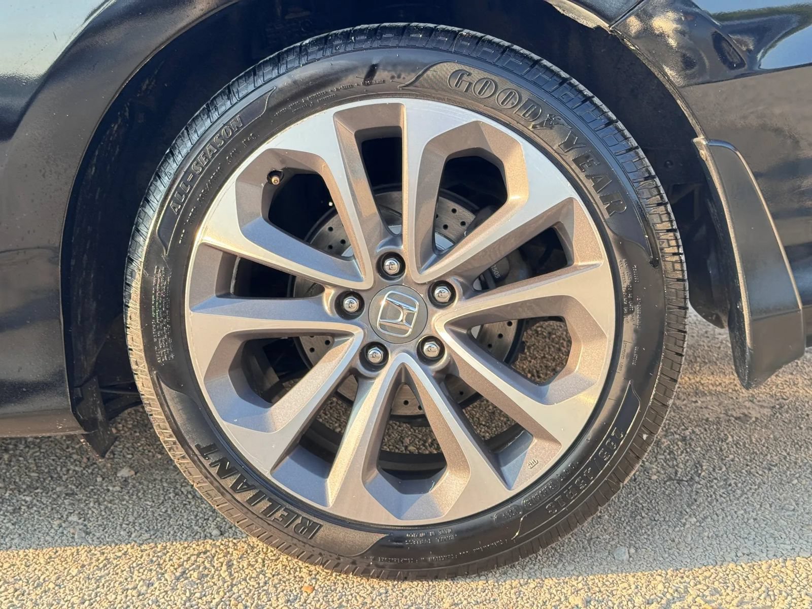 Used 2013 Honda Accord EX-L image 16