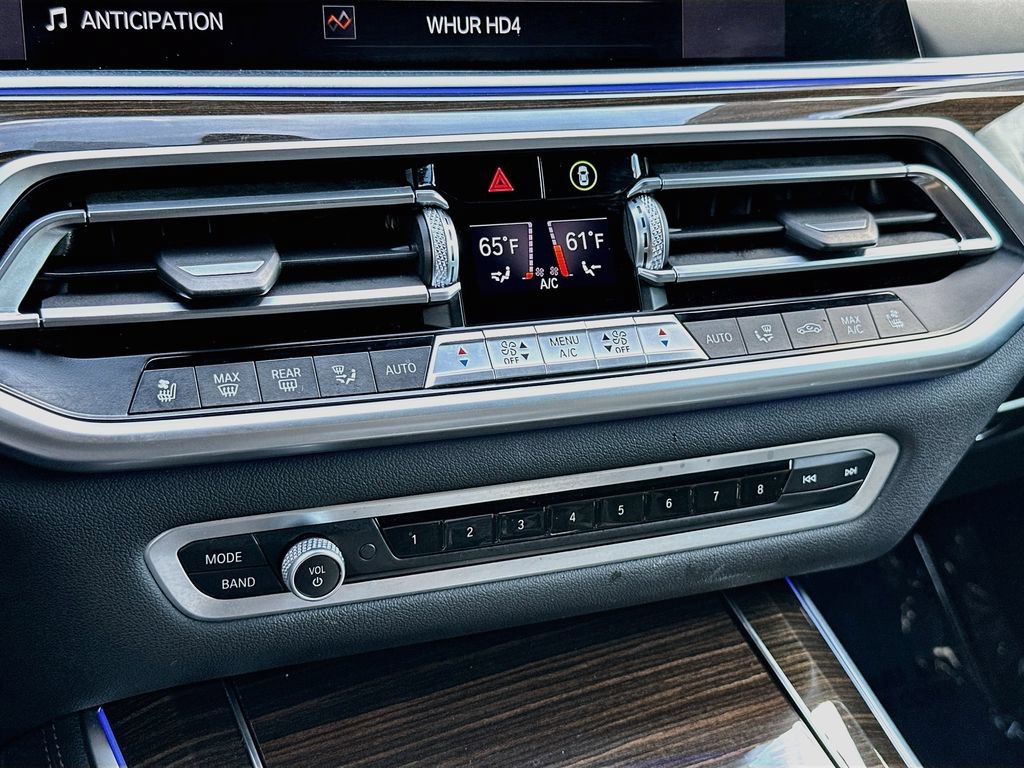Used 2019 BMW X5 xDrive40i w/ Executive Package AWD/4WD image 18
