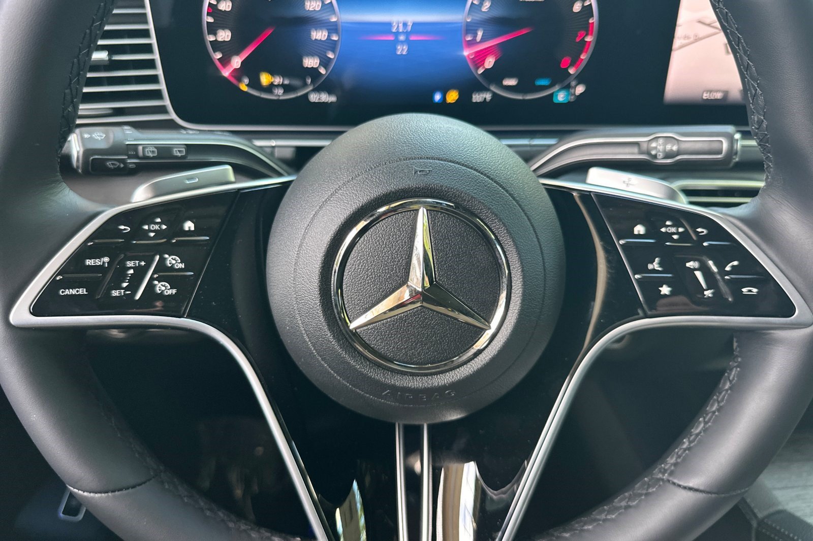New 2026 Mercedes-Benz GLE 580 4MATIC image 11