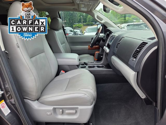 Used 2020 Toyota Sequoia Platinum RWD image 29