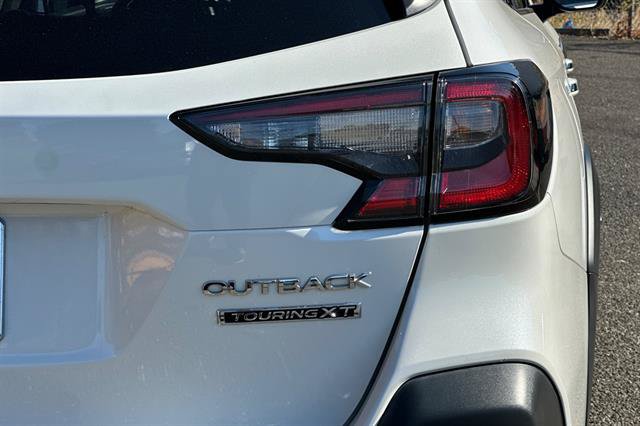 Used 2023 Subaru Outback Touring XT AWD/4WD image 33