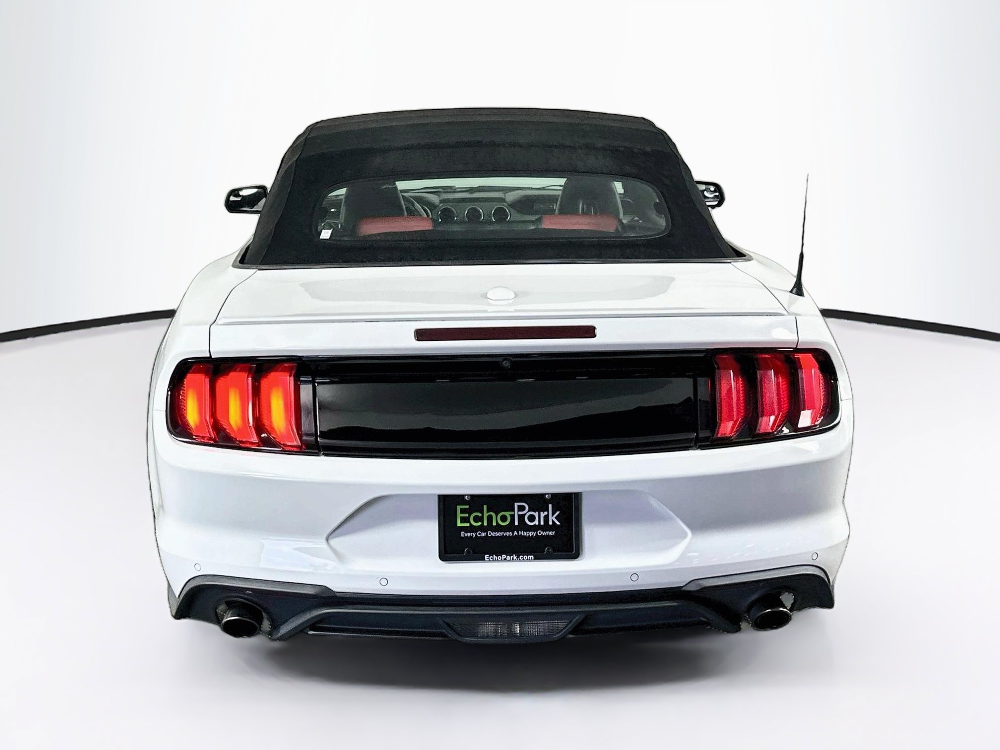 Used 2018 Ford Mustang Premium w/ Equipment Group 201A RWD image 7