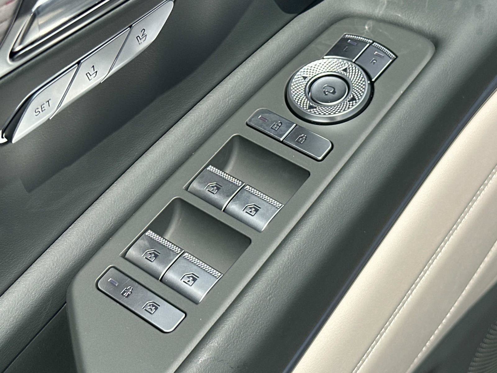 New 2027 Genesis GV80 2.5T Advanced AWD/4WD image 25