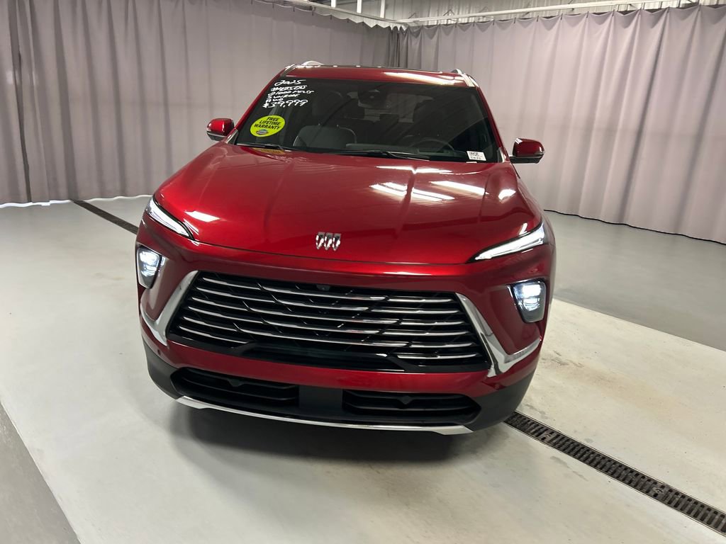 Used 2025 Buick Enclave Preferred video 2