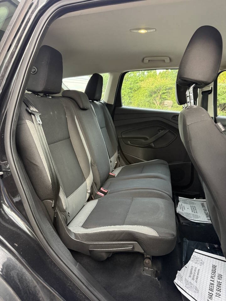 Used 2014 Ford Escape S FWD image 15