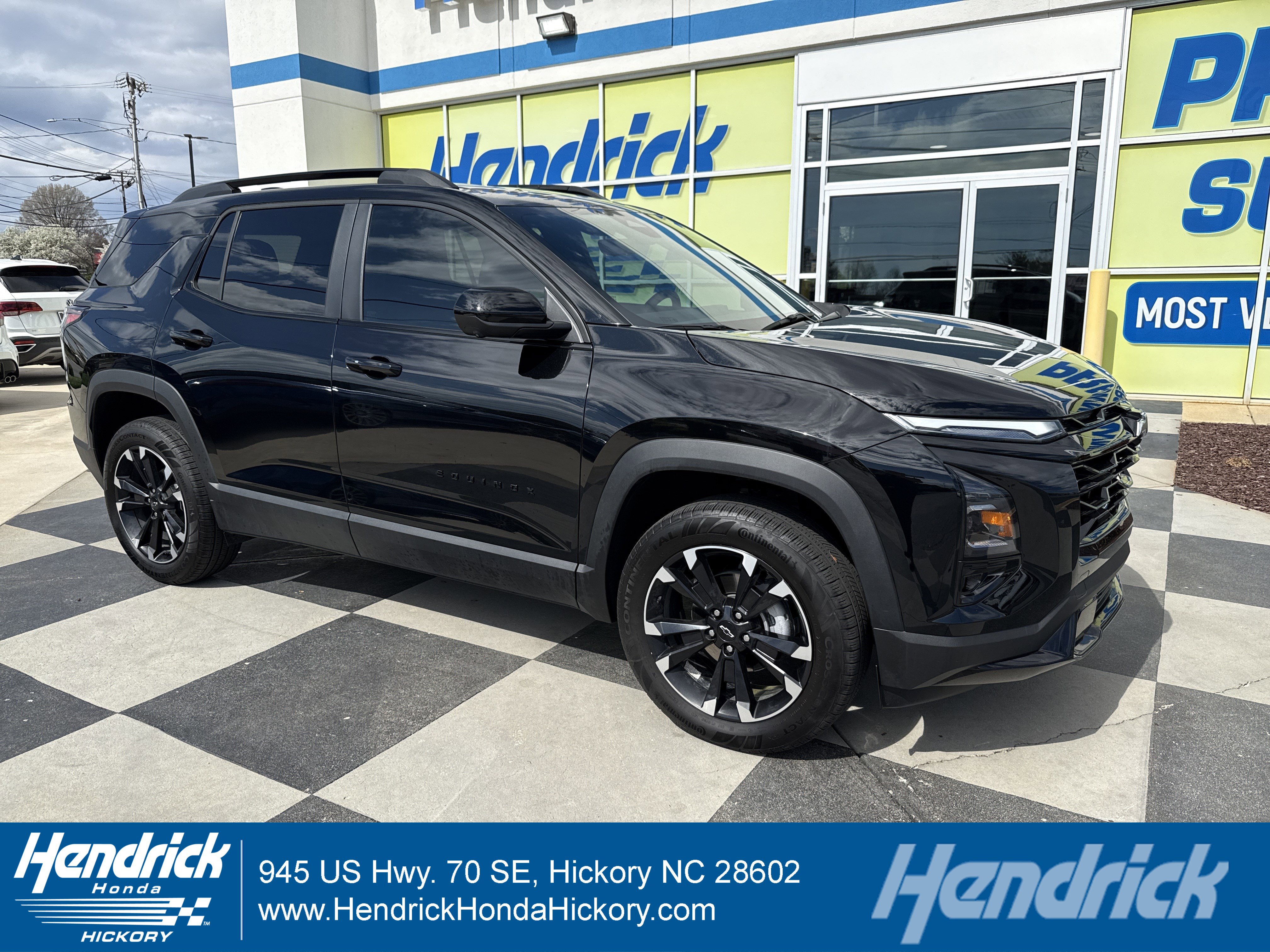 Used 2026 Chevrolet Equinox RS w/ Safety and Technology Package image 1